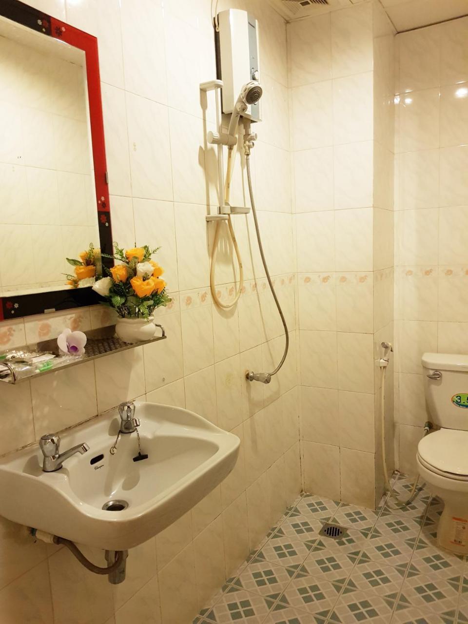 Fancy Guesthouse Phnom Penh Dış mekan fotoğraf